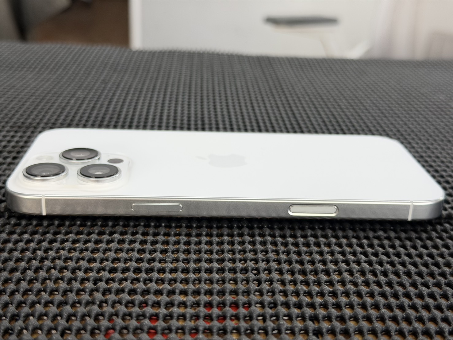 🤍 iPhone 16 Pro Max 256GB White Titanium 🤍 😶🌫️ i16PM❕️เครื่องเดิมๆ❕️#ศูนย์แท้ พร้อมประกันศูนย์ ราคาคุ้ม 👀