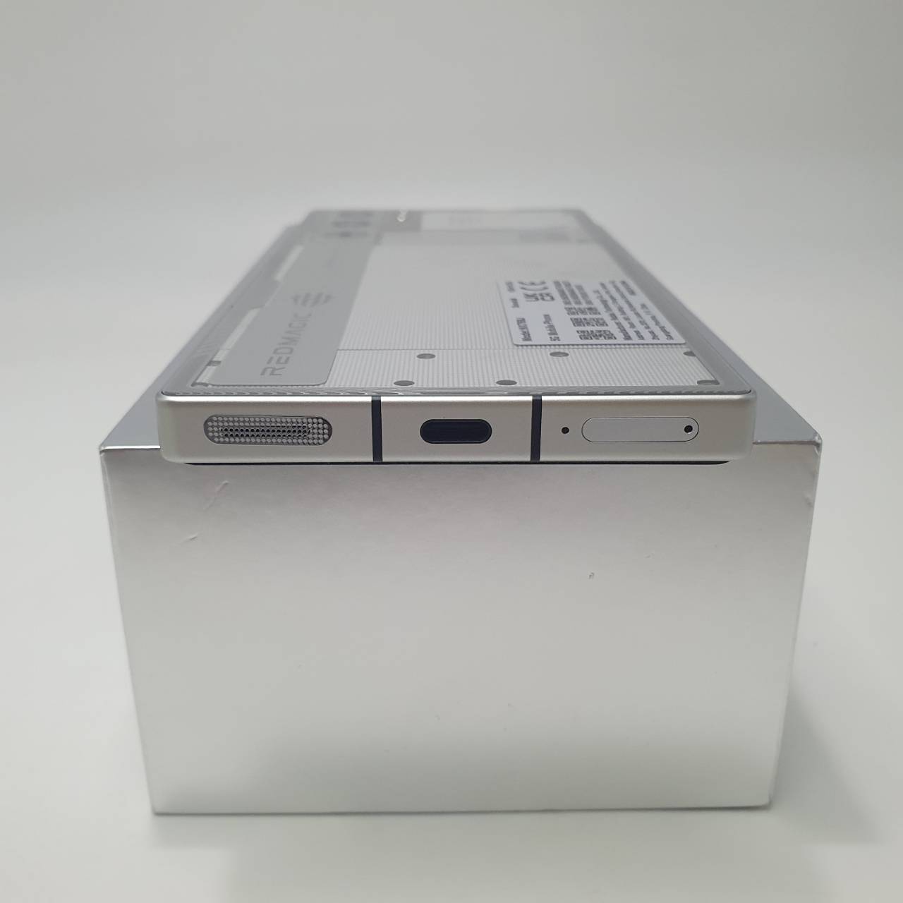 🤡 nubia Red Magic 9S Pro 5G 16/512GB Silver 🤡📌 #สายเกมส์ห้ามพลาด RedMagic 9S Pro เครื่องสวย มีปกศ 1ปี+ ราคาถูกสุดคุ้ม 🥇