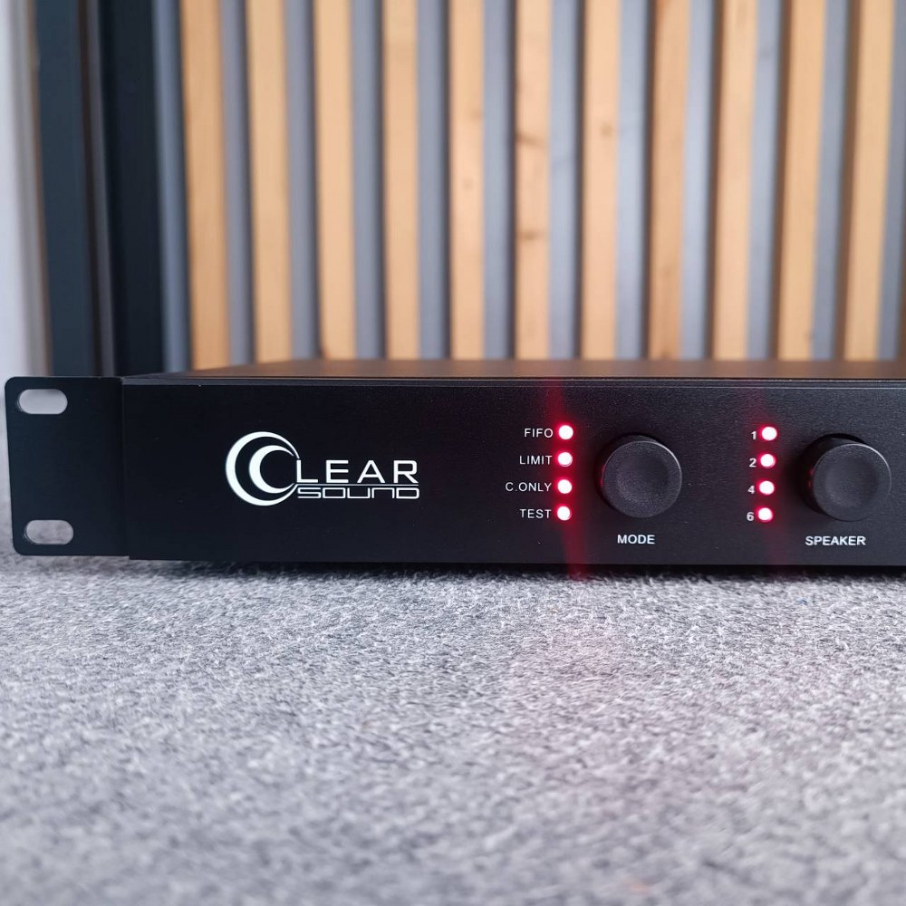 CLEARSOUND CCS-580M ตัวควบคุม CCS 580M CCS580M เครื่องควบคุมและจ่ายไฟไมค์ชุดประชุมระบบดิจิตอล เอไอ-ไพศาล