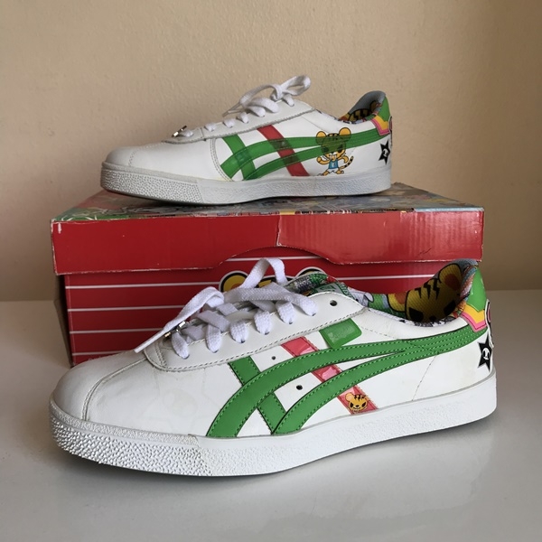 Tokidoki Lawnship - White / Apple Green (Show Case) เก่าเก็บ