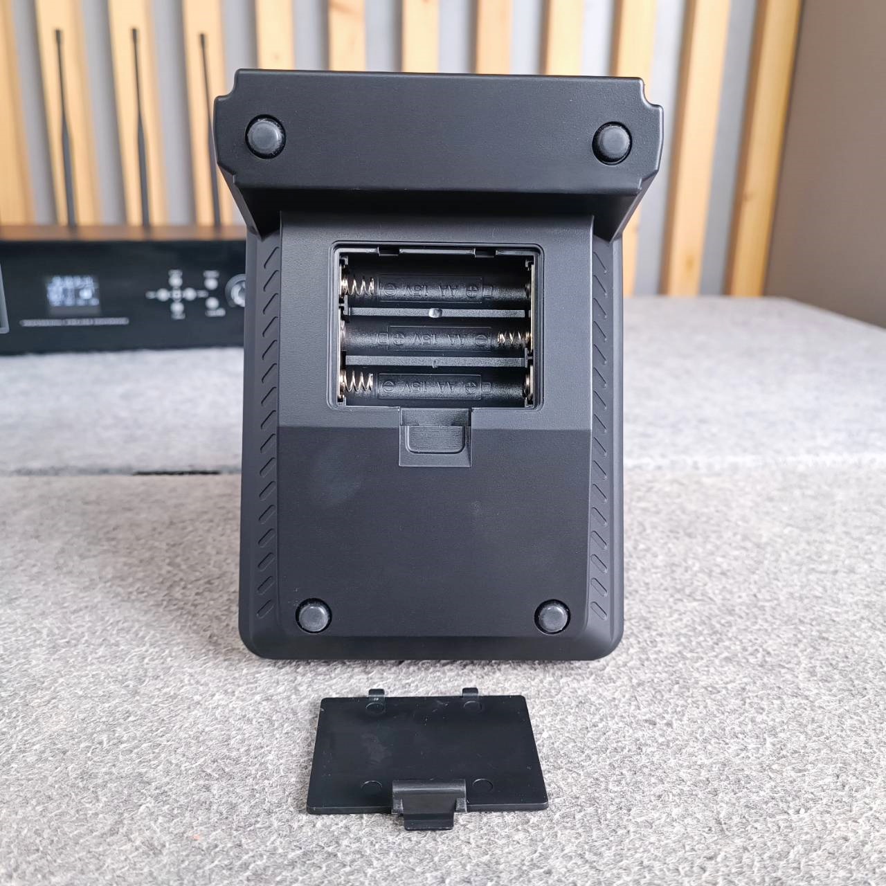 1ชุด TADA MK-691-L ชุดประชุมไร้สาย 1ประธาน+1ตัวควบคุม+11ผู้ร่วม ไมค์ประชุม ไมค์ ตั้งโต๊ะ MK 691 L MK691L เอไอ-ไพศาล