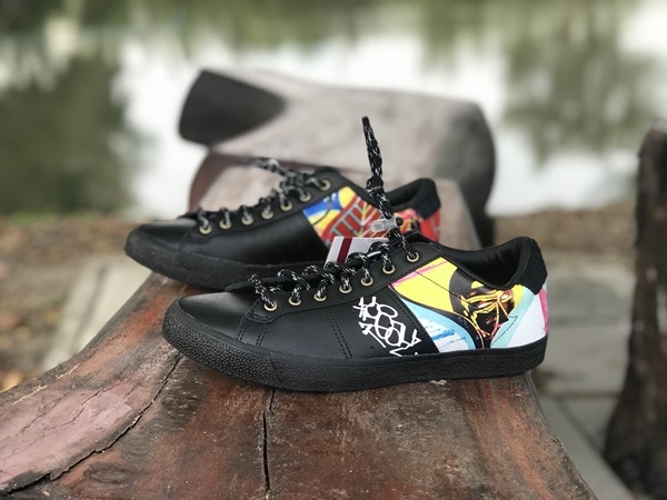 รองเท้าโอนิ LAWNSHIP - Longship Black / Black (HAMILTON YOKOTA)