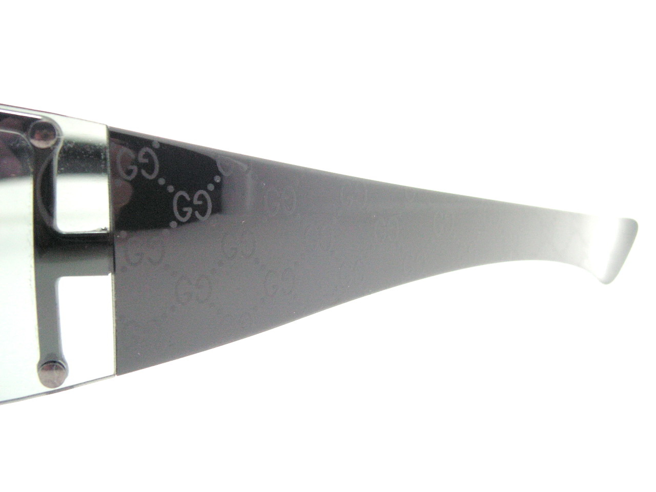 หมดแล้วค่ะ+++แว่นกันแดด Gucci !!!ไฮโซมากมายค่ะ ของแท้100%และถูกสุดๆ ส่งตรงจากUS.ค่ะ