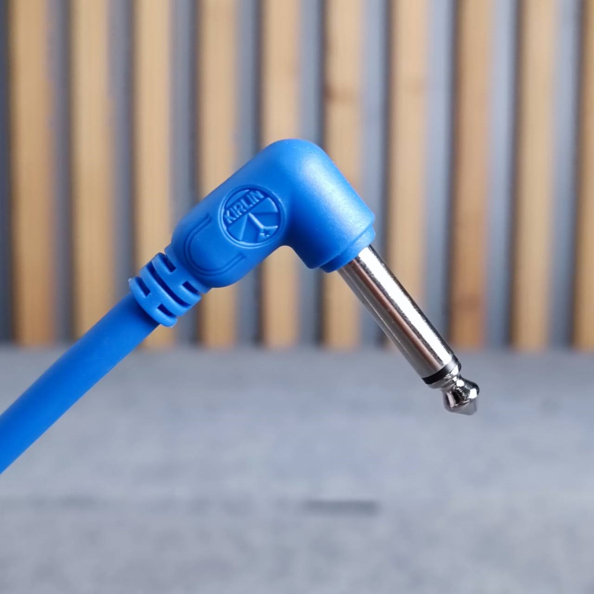 KIRLIN I6-243 สายพ่วงเอฟเฟคกีต้าร์ ชุด6เส้น 6สี ยาว15เซนติเมตร สายต่อเอฟเฟคกีตาร์ หัวงอ/หัวงอ 24awg สายสัญญาณกีต้าร์ เอไอ-ไพศาล