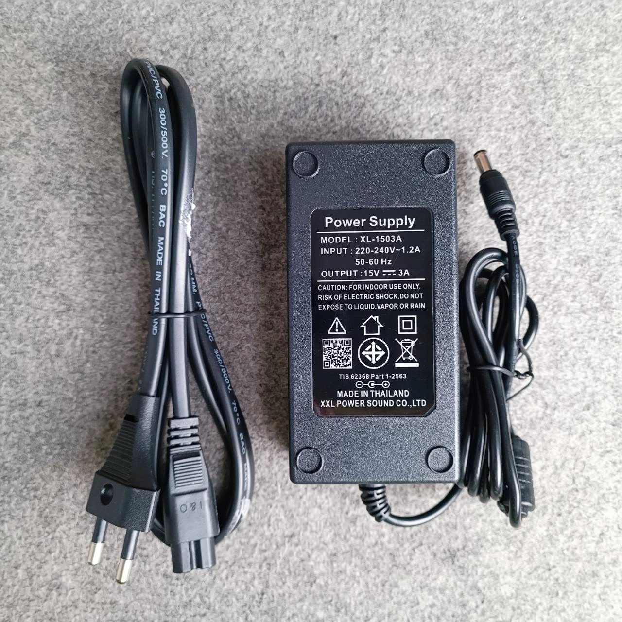 XXL SK 12 ตู้ลำโพง12นิ้ว USB บลูทูธ พร้อม ไมค์ลอย 2ตัวชาร์จแบตได้ SK-12 ลำโพง อเนกประสงค์ SK12 ลำโพงล้อลาก