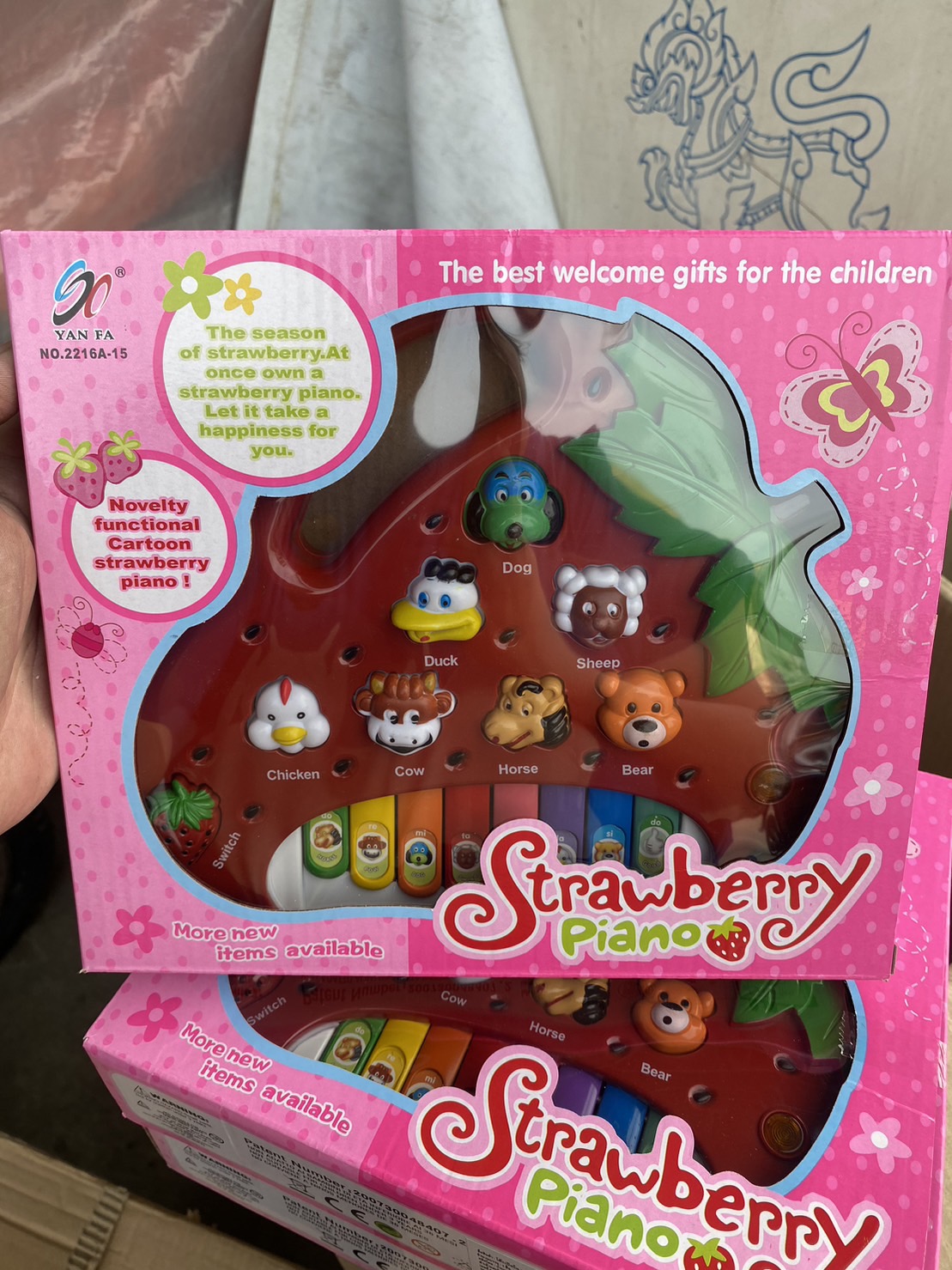 B-2216A-15 ของเล่นใส่ถ่านออร์แกนสตอร์เบอร์รี่เสียงดนตรี ปลีกชิ้นละ