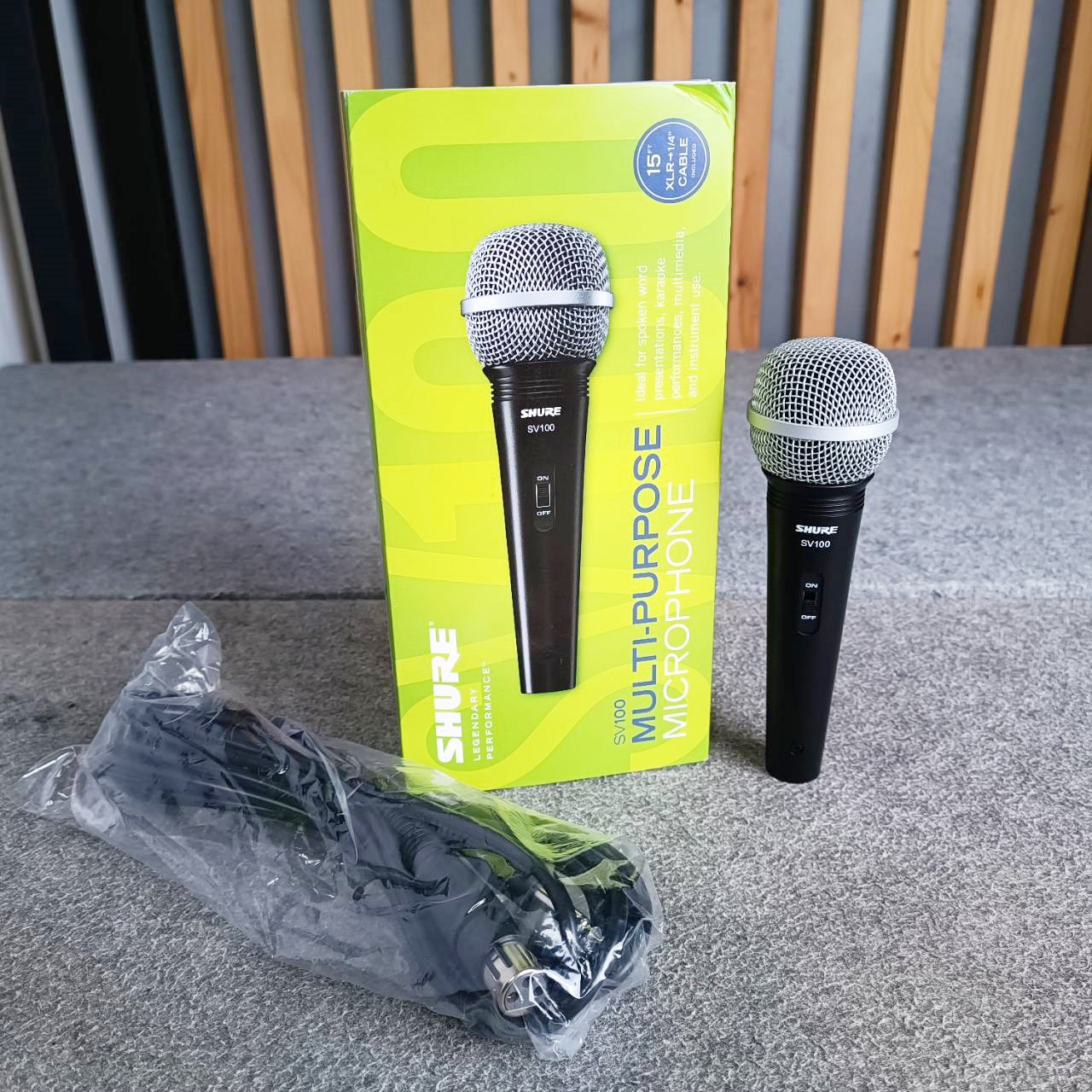 สินค้าใหม่ กล่องนอกไม่สวย SHURE SV-100X ไมค์โครโฟนพร้อมสาย4.5เมตร sv-100 SV 100 X ไมค์โครโฟน แบบสาย แท้มหาจักร ไมค์ร้องเพลง ชัวร์ ไมค์สาย ไมค์โครโฟนสาย เอไอ-ไพศาล