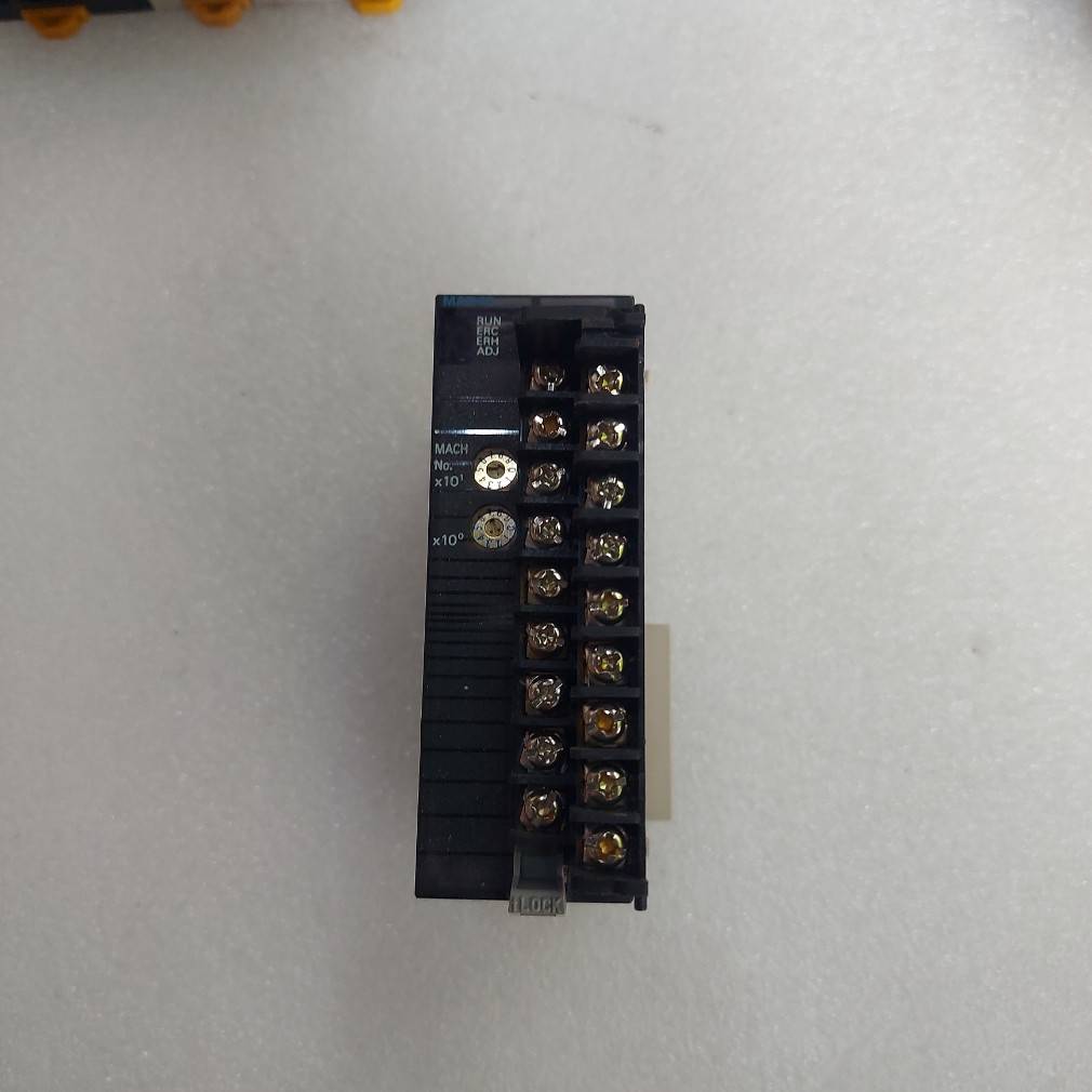 CJ1W-MAD42 PLC "OMRON"