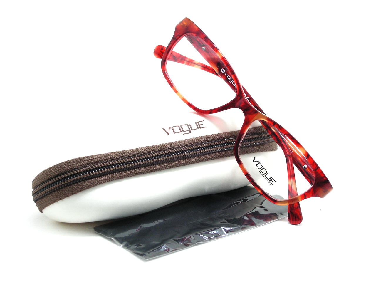 กรอบแว่นสายตา Vogue สวยเก๋สุดๆไปเลยค่ะ ของแท้100%และถูกสุดๆ ส่งตรงจากUS.ค่ะ