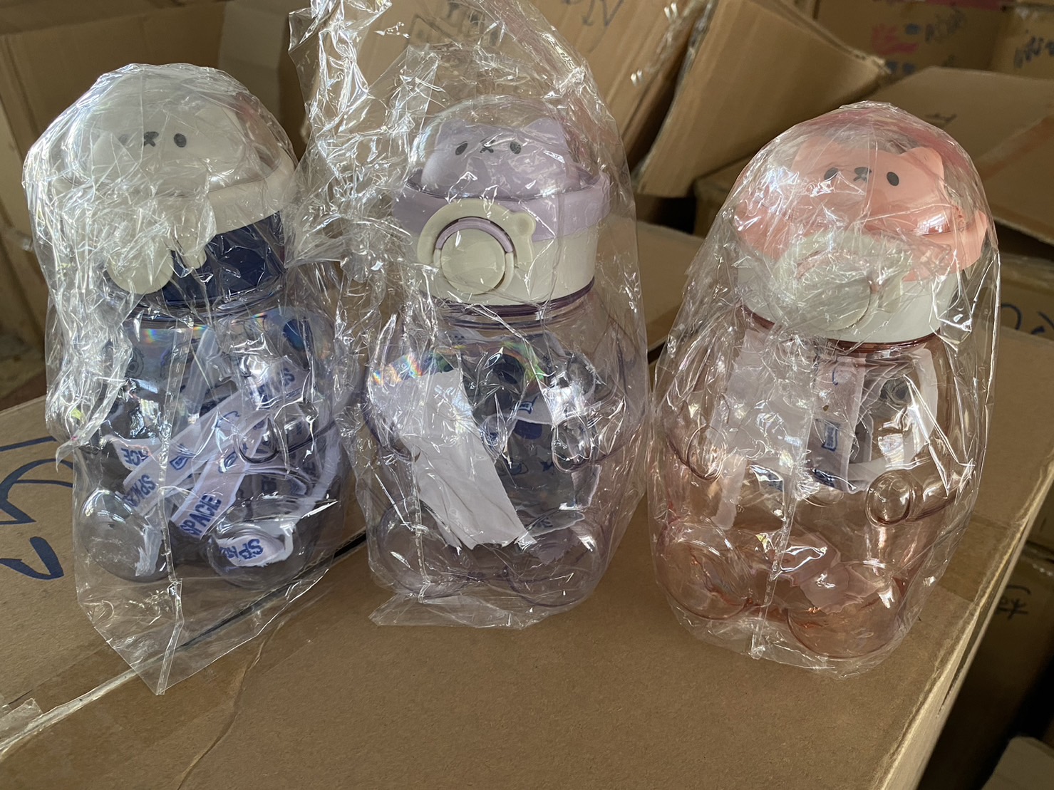 0723012 ของใช้เด็ก กระบอกน้ำ กระติกน้ำลายการ์ตูน กระติกน้ำเด็ก ปลีกชิ้นละ