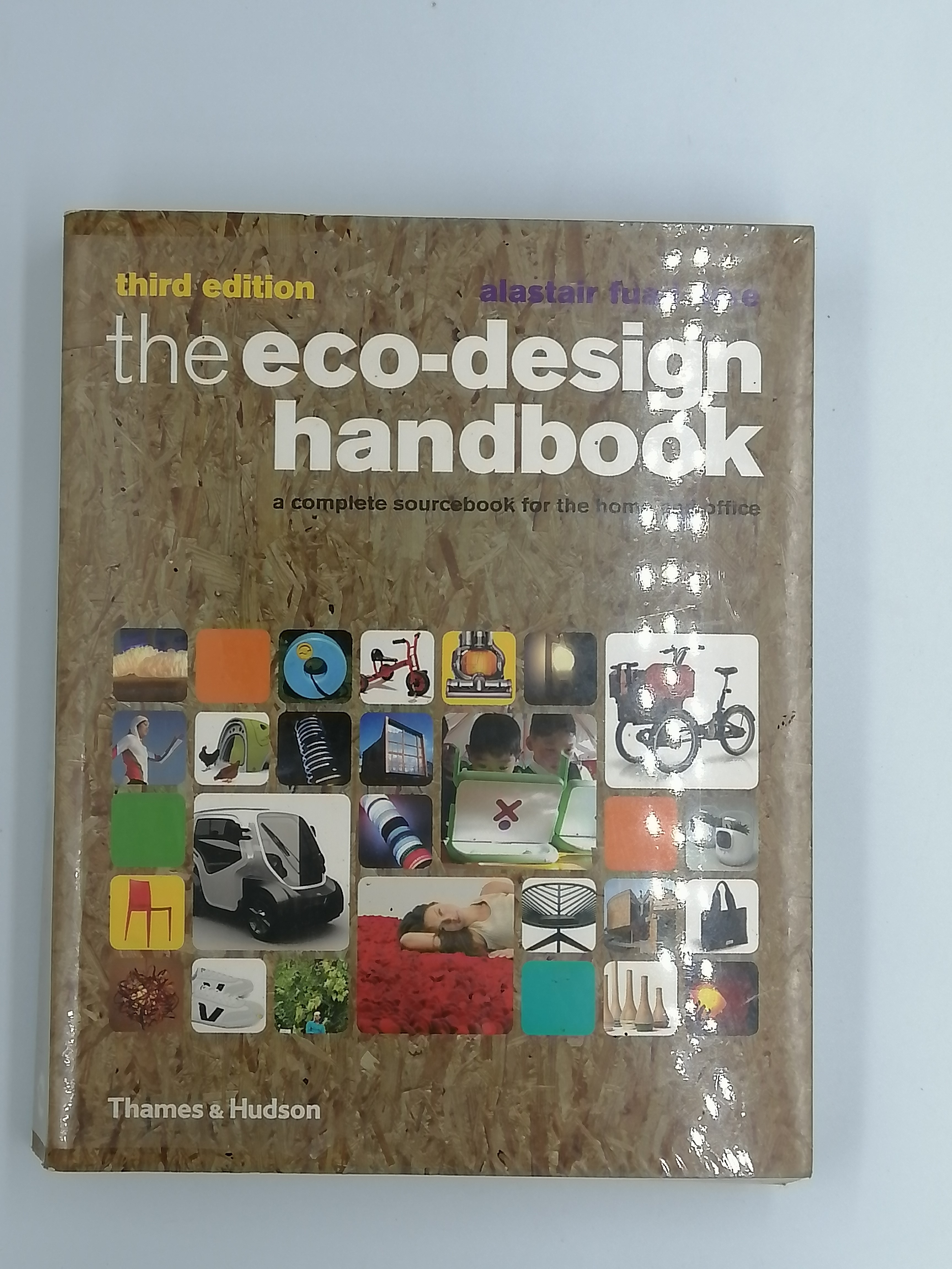 [หนังสือเก่า/ หนังสือมือสอง] The Eco - Design Handbook