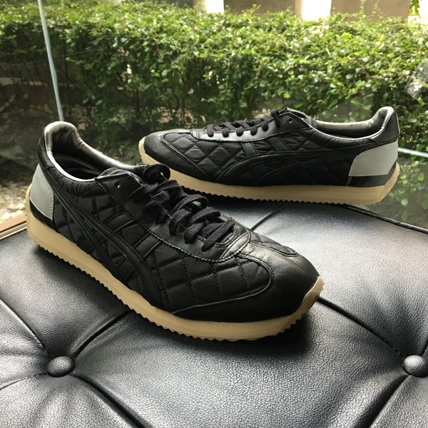 California 78 - Black / Black (Chanel) ลายตารางสีดำ (Show Case)