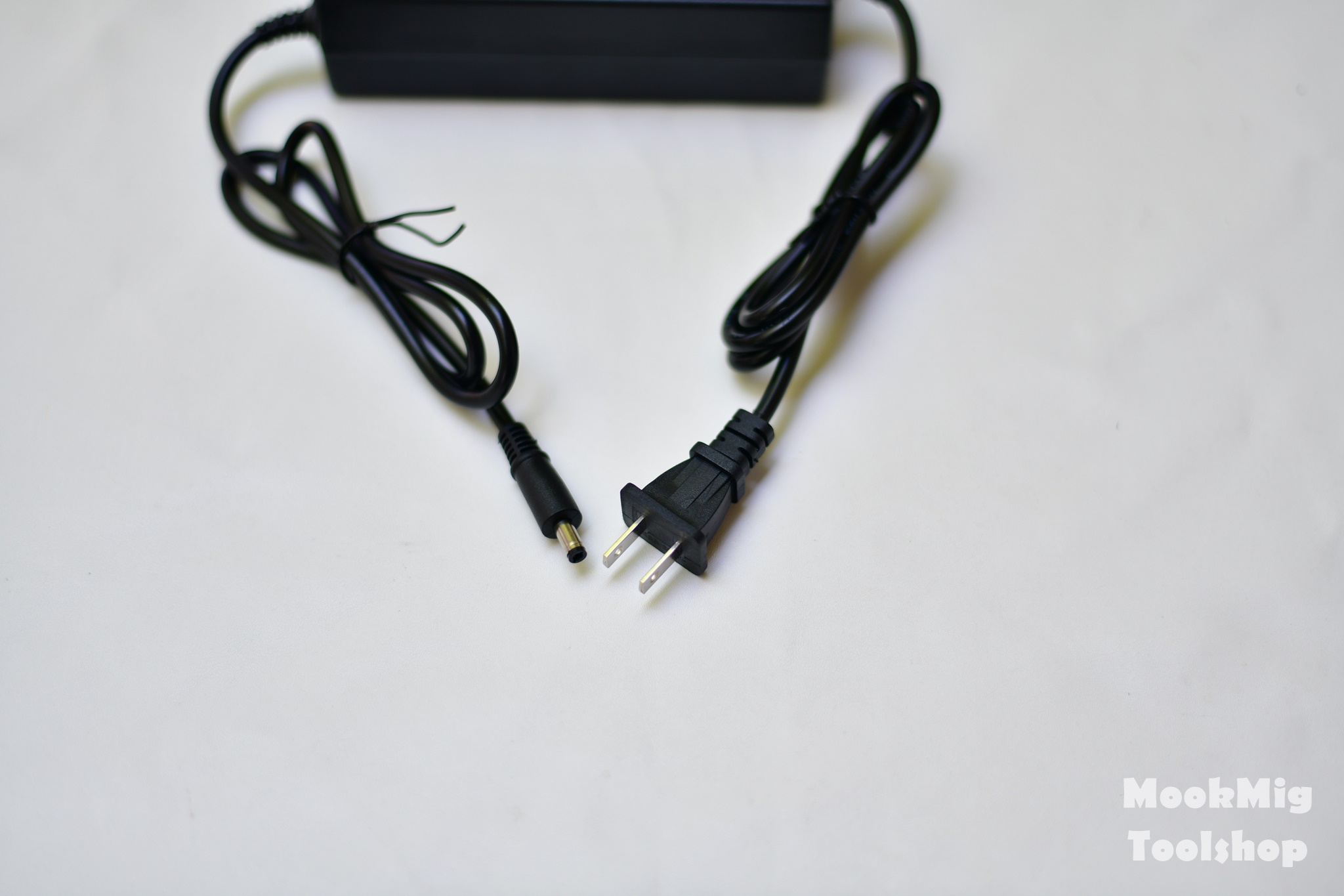 Lifepo4 5S Charger 18.25V 5A ที่ชาร์จแบตเตอรี่ สำหรับแบต 32650 5S Adapter Charger 18.25V
