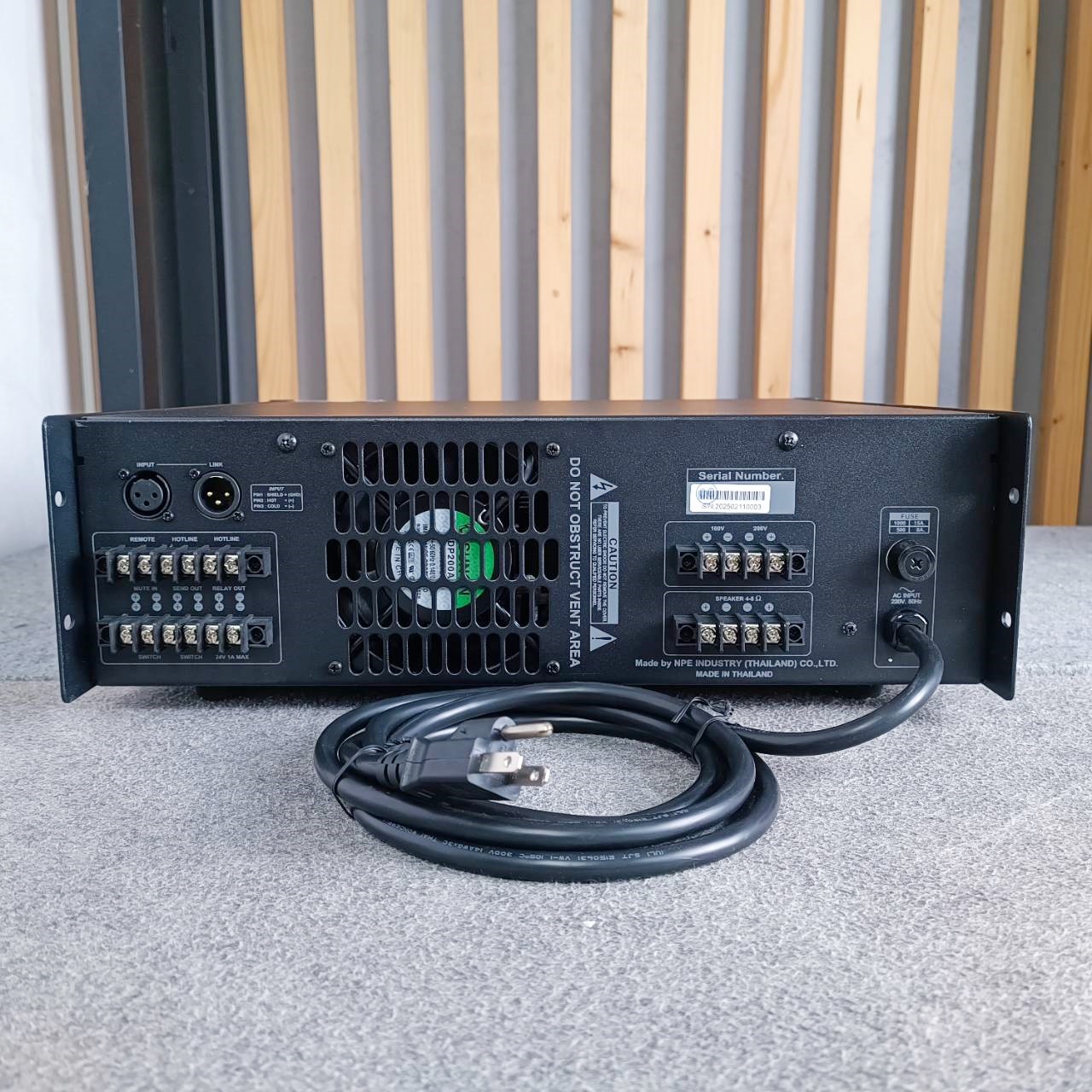 NPE LA-500 AMP มีLINE เครื่องขยายเสียงไลน์ 100 โวลท์ กำลังขับที่ 500Wrms LA500 LA 500 เอไอ-ไพศาล