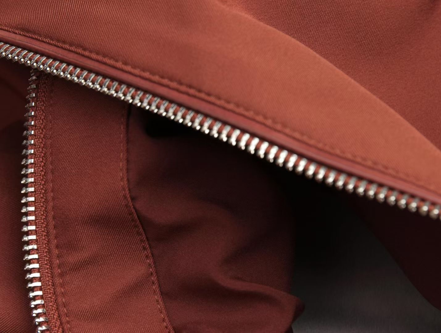 **do** เสื้อคลุม Zegna MOTORIN 100CC MICROFIBER BLOUSON สินค้าใหม่ ของแท้