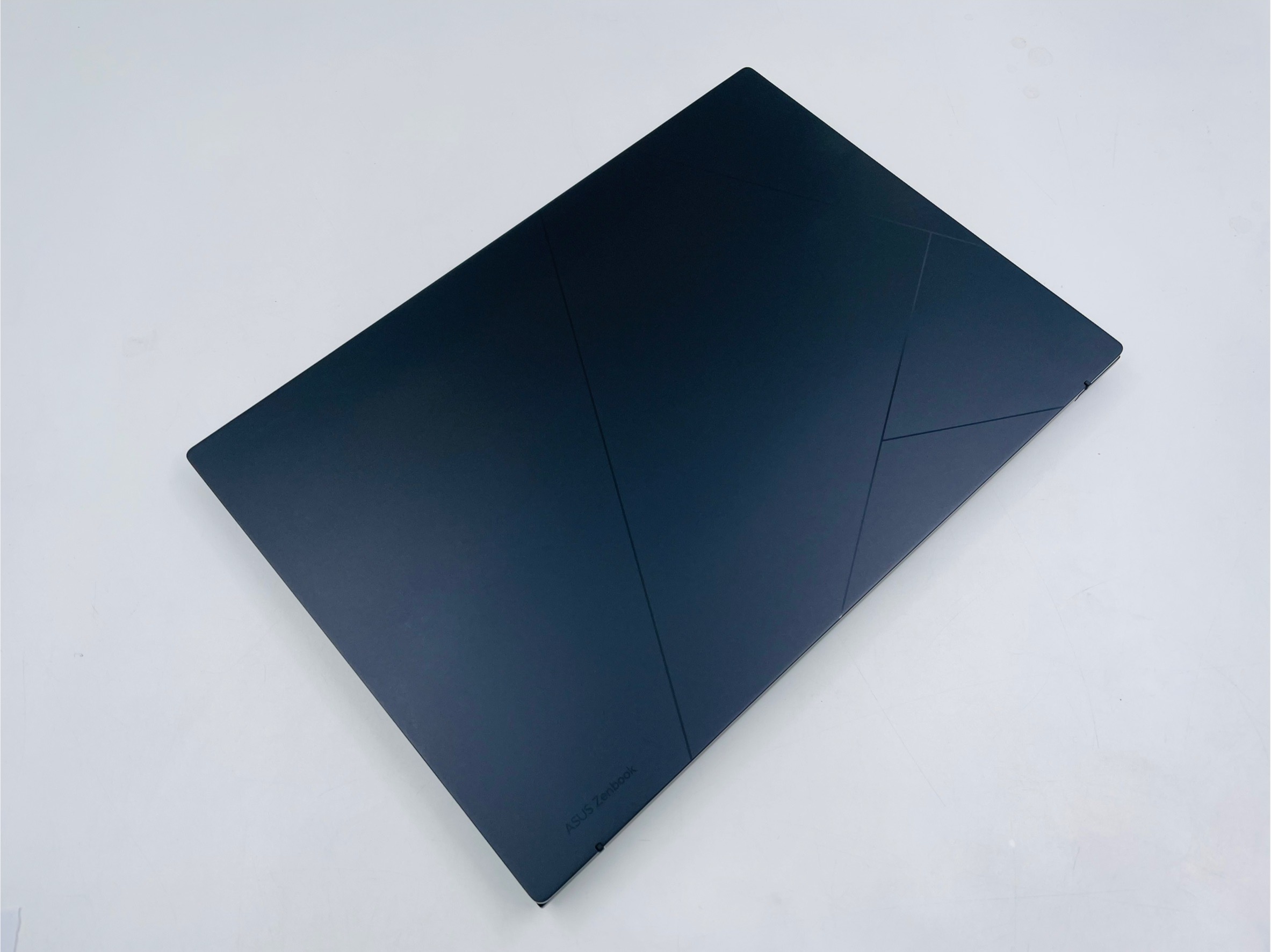 ⭐️ Notebook Asus ZenBook 14 OLED UM3406KA-PP761WA ⭐️ 😍 สุดคุ้ม‼️ Zenbook14 สภาพดี พร้อมประกันศูนย์ ราคาจับต้องได้ ✨