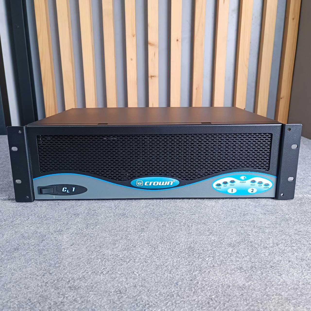 ลดล้างสต็อค สินค้าใหม่ค้างสต๊อค CROWN CL-1 POWERAMP MADE IN USA CROWN เพาเวอร์แอมป์ POWER เครื่องขยายเสียงลำโพง เครื่องขยาย CL 1 CL1 เอไอ-ไพศาล