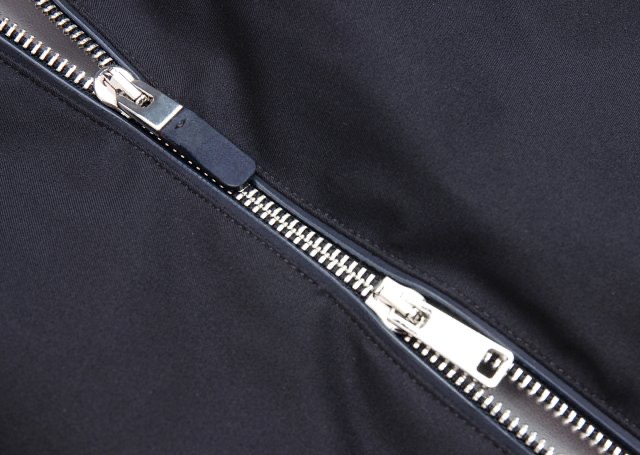 **do** เสื้อคลุม Zegna MOTORIN 100CC MICROFIBER BLOUSON สินค้าใหม่ ของแท้