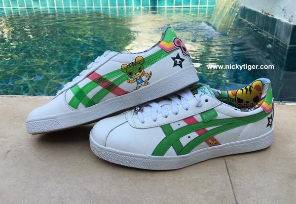 Tokidoki Lawnship - White / Apple Green (Show Case) เก่าเก็บ