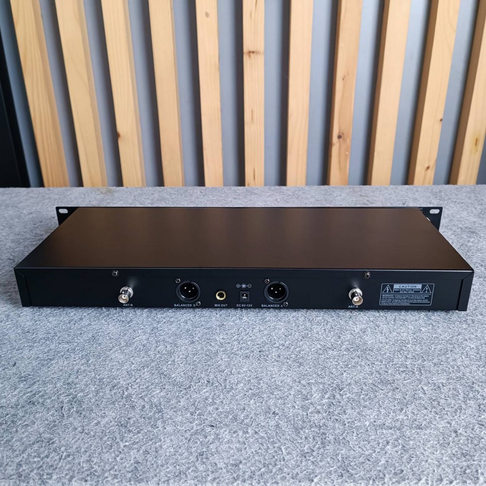 TADA UR-260D ไมค์ลอยคู่ ไมค์ลอยมือถือคู่UHF มีกระเป๋า ไมค์ลอย ไมค์คาราโอเกะ WIRELESS MICROPHONE ธาดา TA DA UR 260D TA-DA UR260D เอไอ-ไพศาล