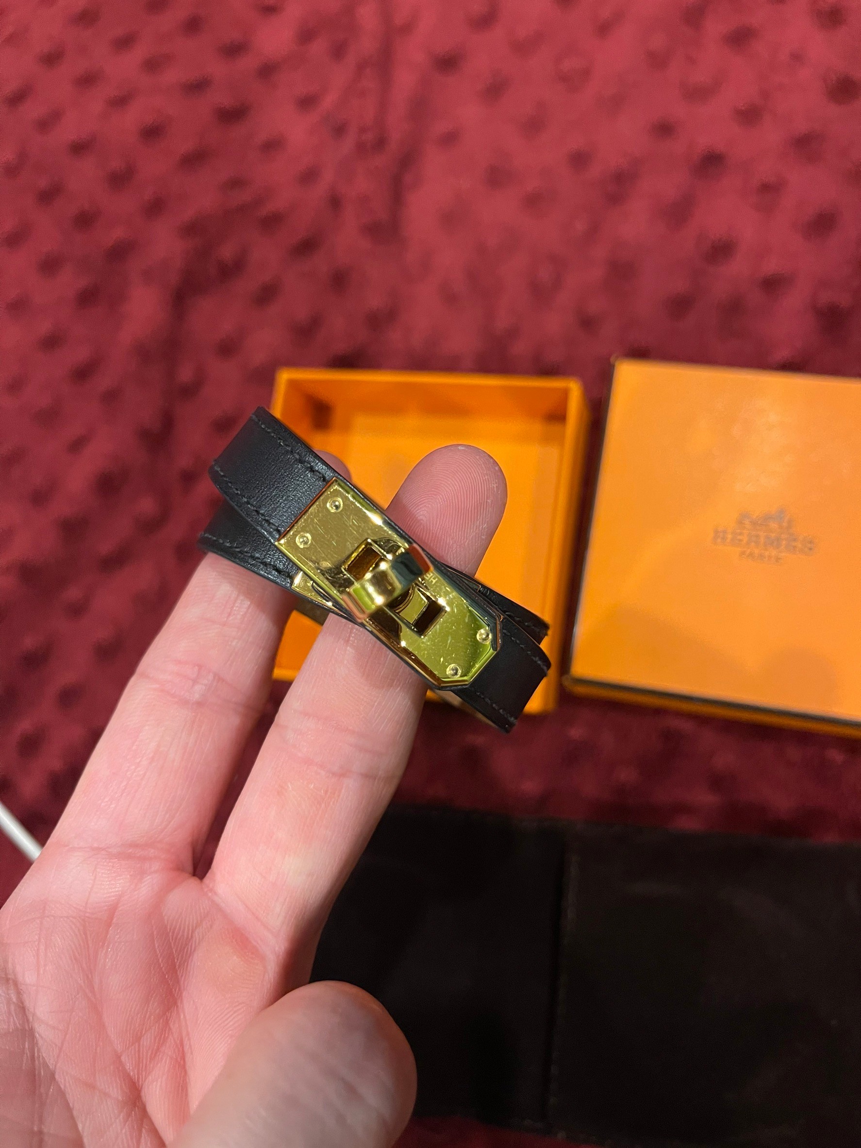 Hermes Kelly Double Tour Bracelet - Black / Gold สีดำทอง สภาพ 99 %