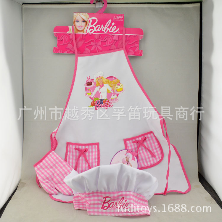 พร้อมส่ง 2018 เซ็ตผ้ากันเปื้อนเด็ก หมวก ถุงมือลายบาร์บี้ ของแท้