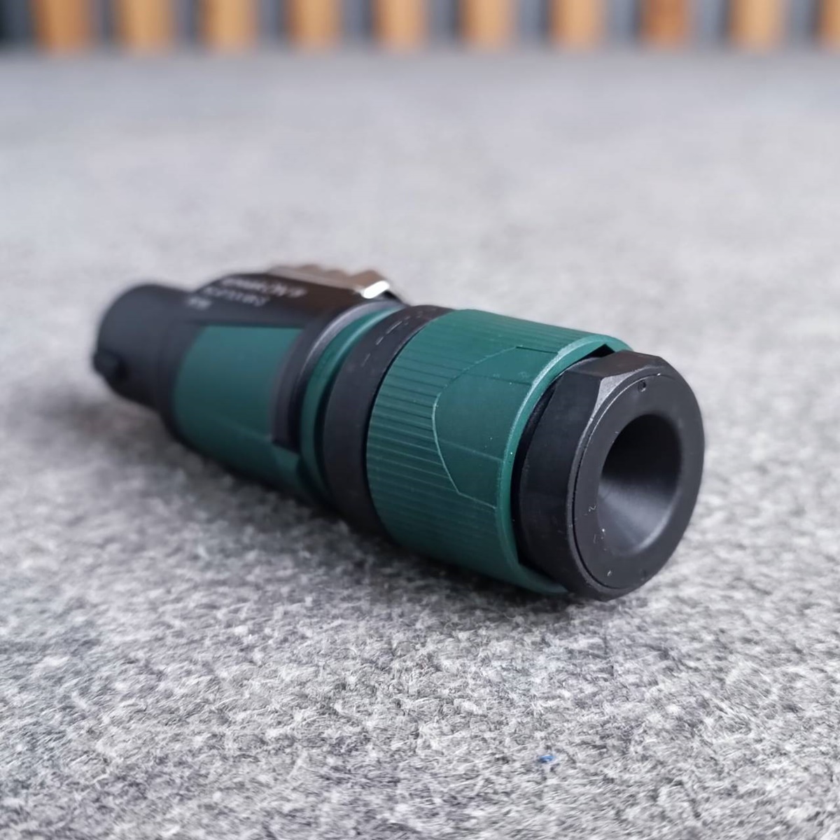 *ของแท้* NEUTRIK NL-4FXX-W-S P.SPEAKON สเปคคอน ตัวผู้ แจ็คสเปคคอน NL 4FXX W S สเปคคอนตัวผู้ NL4FXXWS สเปคคอนตู้ลำโพง เอไอ-ไพศาล