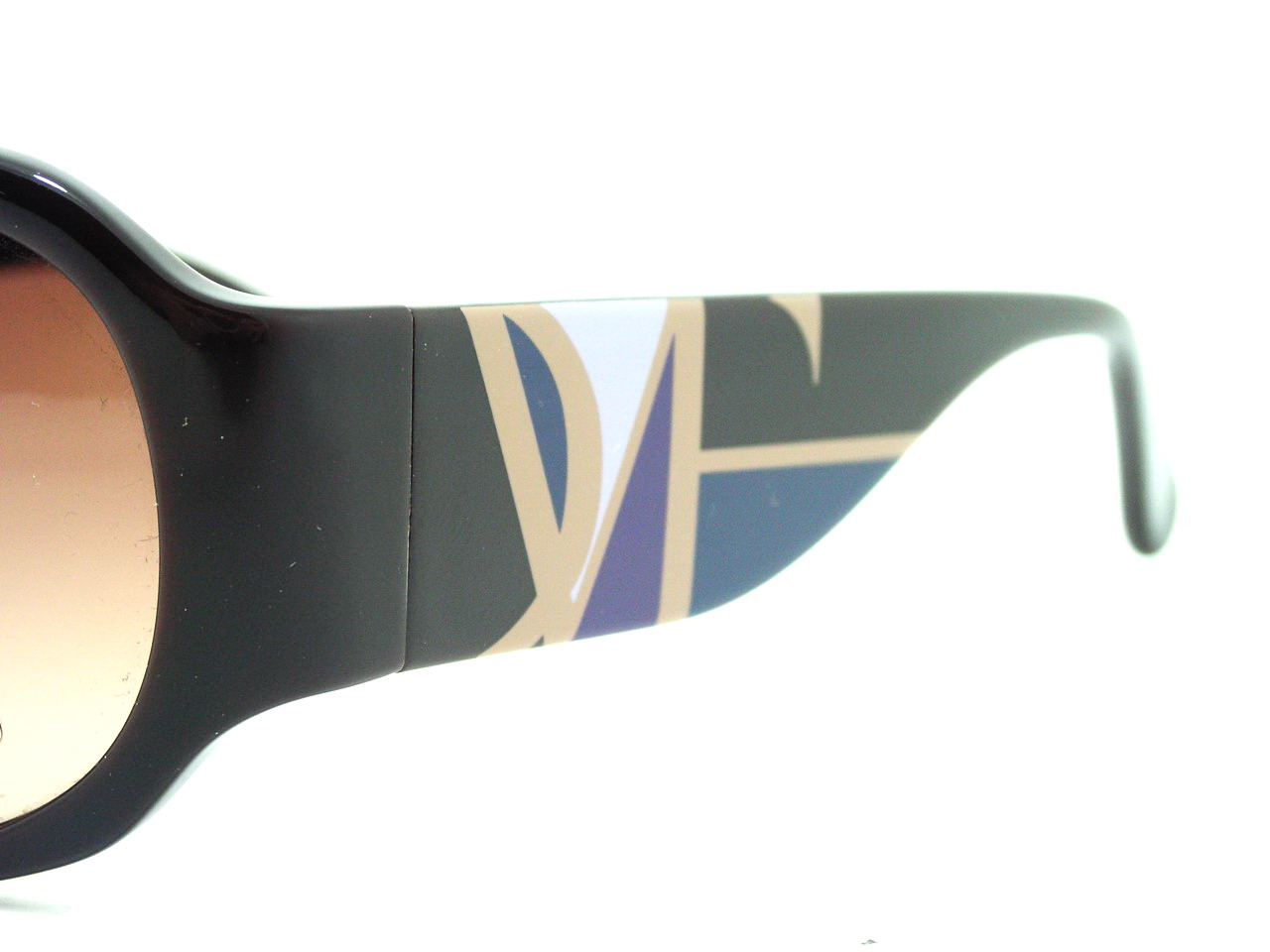 แว่นกันแดด Diane Von Furstenberg !!!สวยหรูสุดๆค่ะ ของแท้100%และถูกสุดๆ ส่งตรงจากUS.ค่ะ