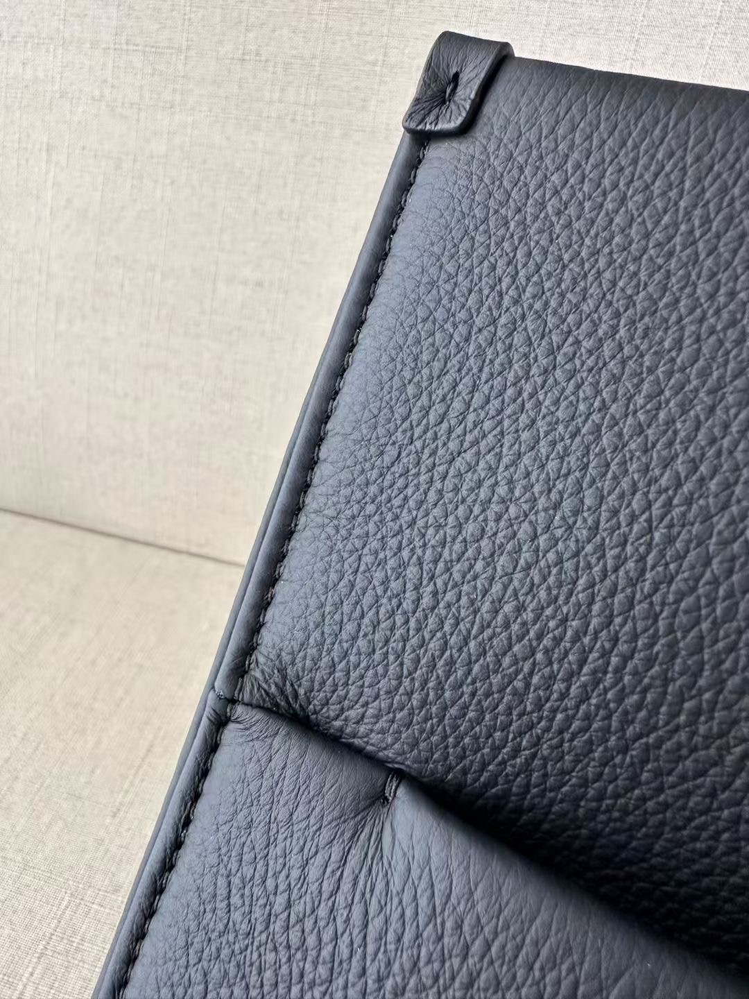 **do** กระเป๋าเดินทางหรือใส่เอกสาร Zegna BLACK DEERSKIN TOTE BAG หนังกวางนุ่ม สินค้าใหม่ ของแท้