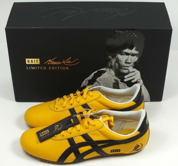 รองเท้าโอนิ ไทชิ Yellow / Black (X Bruce LEE) Rare item (Sz 38 euro คู่ที่ 038/100)
