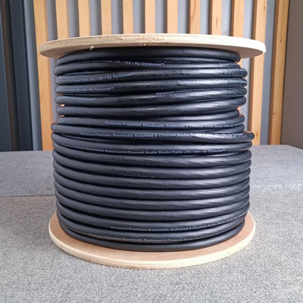 ล้อ100เมตร สายมัลติคอร์ 8คอร์ JSL-183 สีดำ ล้อ100เมตร สายสัญญาณเสียง สาย8คอร์ JSL183 JSL 183 Multicore Cable เอไอ-ไพศาล