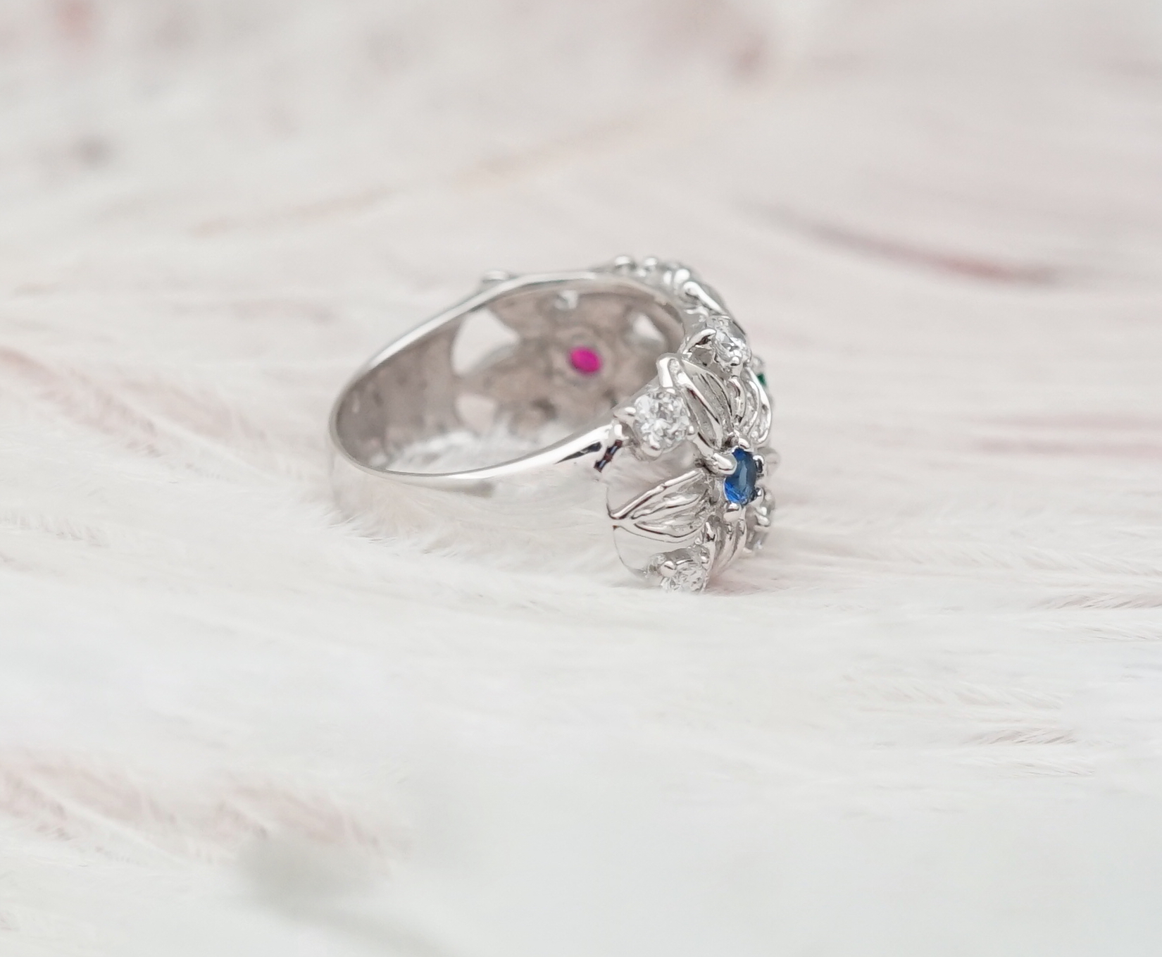 แหวนเงินแท้: แหวนลายดอกไม้หลากสี