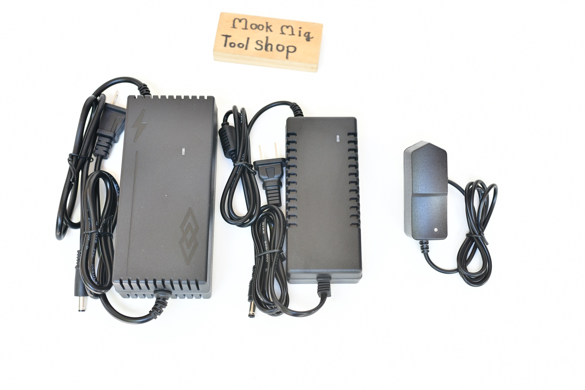 Adaptor 16.8V Lithium Battery Charger 18650 4S ที่ชาร์จแบต ที่ชาร์ตแบตเตอรี่ ที่ชาร์จถ่าน แบตลิเธียม Li ion