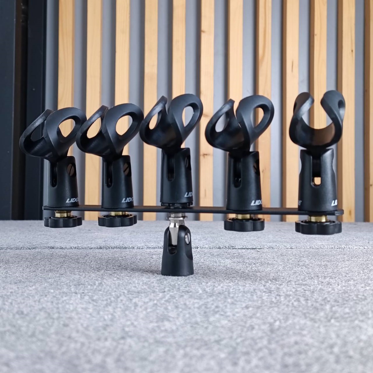 *ไม่รวมคอสวมไมค์และขาไมค์* ที่ใส่คอไมค์5จุด (เขาควาย) W&H SUPERLUX C5 C-5 C 5 วัสดุทำจากเหล็ก แข็งแรงทนทาน เอไอ-ไพศาล