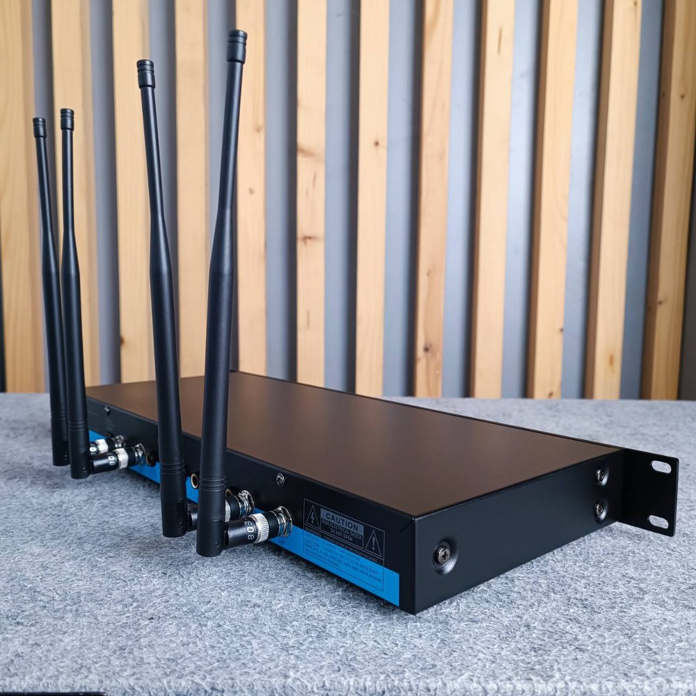 TADA X-700 ไมค์ลอย 4ด้าม ไมค์ลอยมือถือคู่UHF มีกระเป๋า ไมค์ลอย ไมค์คาราโอเกะ WIRELESS MICROPHONE ธาดา TA DA X 700 TA-DA X700 เอไอ-ไพศาล