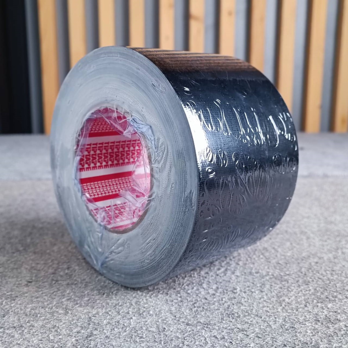 สีดำ แร็คซีน4นิ้ว 50หลา สีดำ BK เทปแร็คซีนม้วนใหญ่ เทปหนา แลคซีน เทปผ้า กระดาษกาวย่น ยาว50หลา เอไอ-ไพศาล