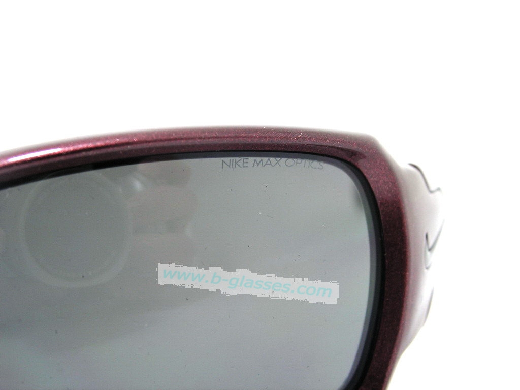 S แว่นกันแดด Nike สวยและเก๋มากมากค่ะ ของแท้100%และถูกสุดๆ ส่งตรงจากUS.ค่ะ