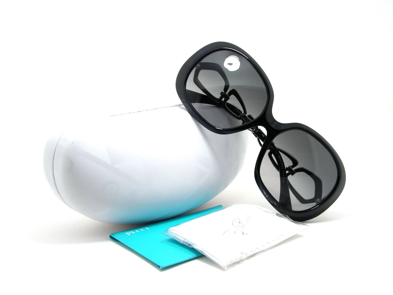 หมดแล้วค่ะ+++แว่นกันแดด Emilio Pucci !!!ไฮโซมากมายค่ะแบรนด์นี้ ของแท้100%และถูกสุดๆ ส่งตรงจากUS.ค่ะ