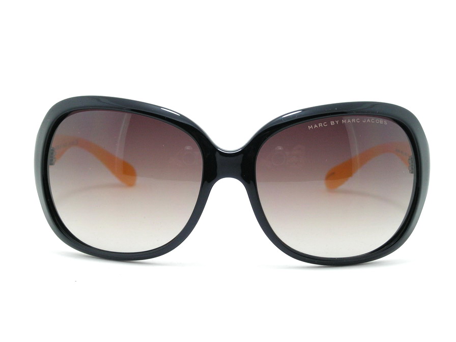 แว่นกันแดด Marc Jacobs ไฮโซมากมายค่ะ ของแท้100%และถูกสุดๆ ส่งตรงจากUS.ค่ะ