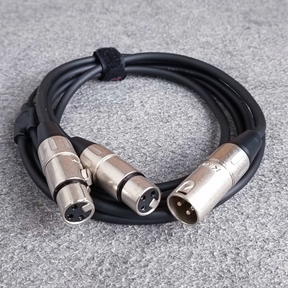 2เมตร KIRLIN Y-301 สายY XLR ผู้ x1 ออก XLR เมีย x2 ยาว 2เมตร 24awg สายสัญญาณ CANNONผู้ x1 - CANNONเมีย x2 สายสัญญาณสำเร็จรูป เอไอ-ไพศาล