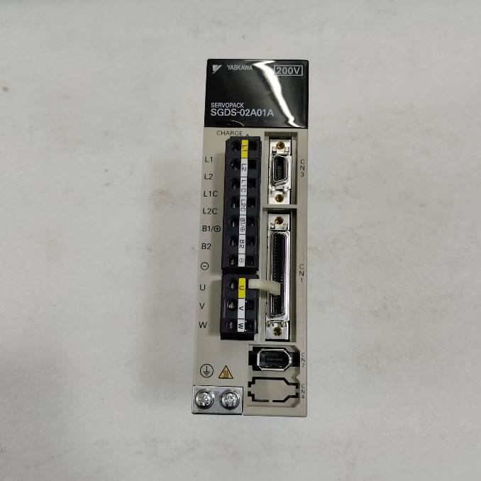 SGDS-02A01A SERVO DRIVE "YASKAWA"