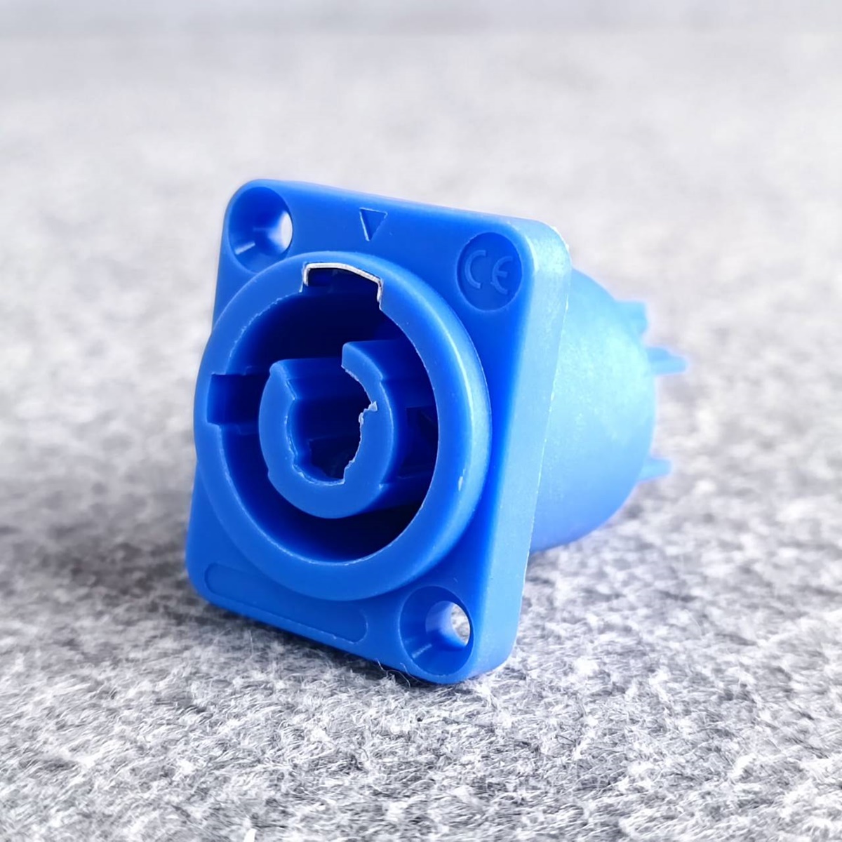 เพาเวอร์ครอนสีฟ้า ACตัวเมีย POWERCON ปลั๊กไฟตัวเมีย เพาเวอร์คอนเนคเตอร์ หัวเพาเวอร์คอน เอไอ-ไพศาล