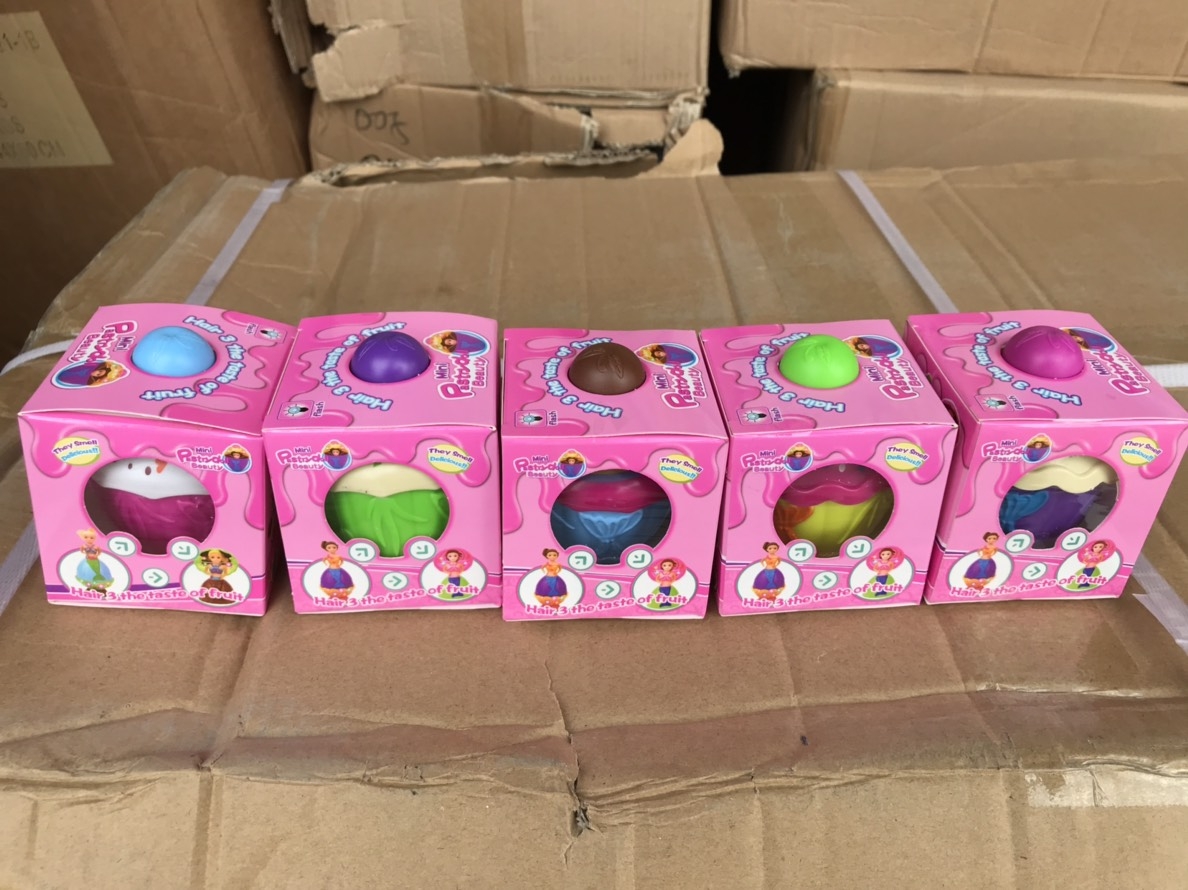 D66 ของเล่นคัพเค้กแปลงร่างตุ๊กตา โมเดลตุ๊กตา ของเล่นคัพเค้กเซอร์ไพร์ส ปลีกชิ้นละ