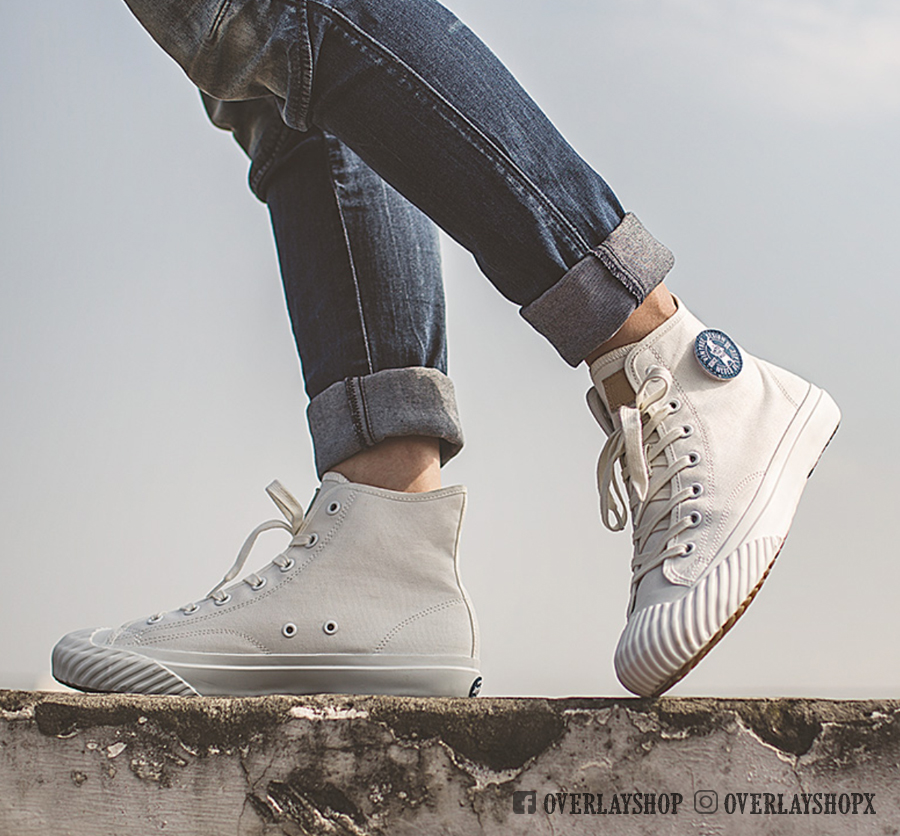 OVERLAY MINIMAL SHOES