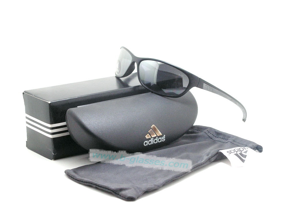 S แว่นกันแดด Adidas สวยSportมากมากค่ะ ของแท้100%และถูกสุดๆ ส่งตรงจากUS.ค่ะ