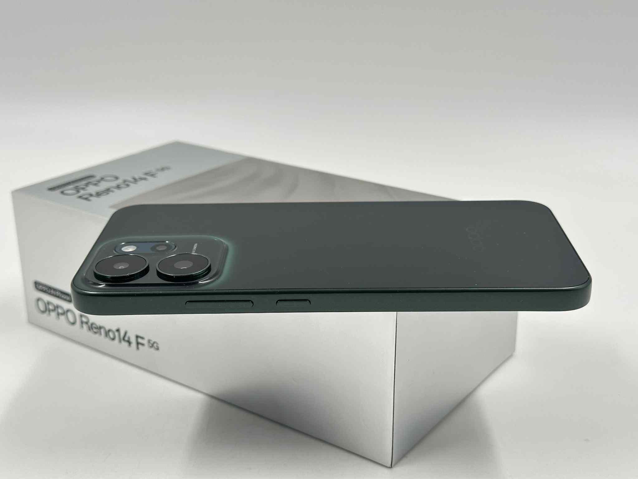 🍯OPPO Reno14 F 5G (12GB+512GB) Luminous Green 🍯 มีปกศ สภาพสวย ครบกล่อง