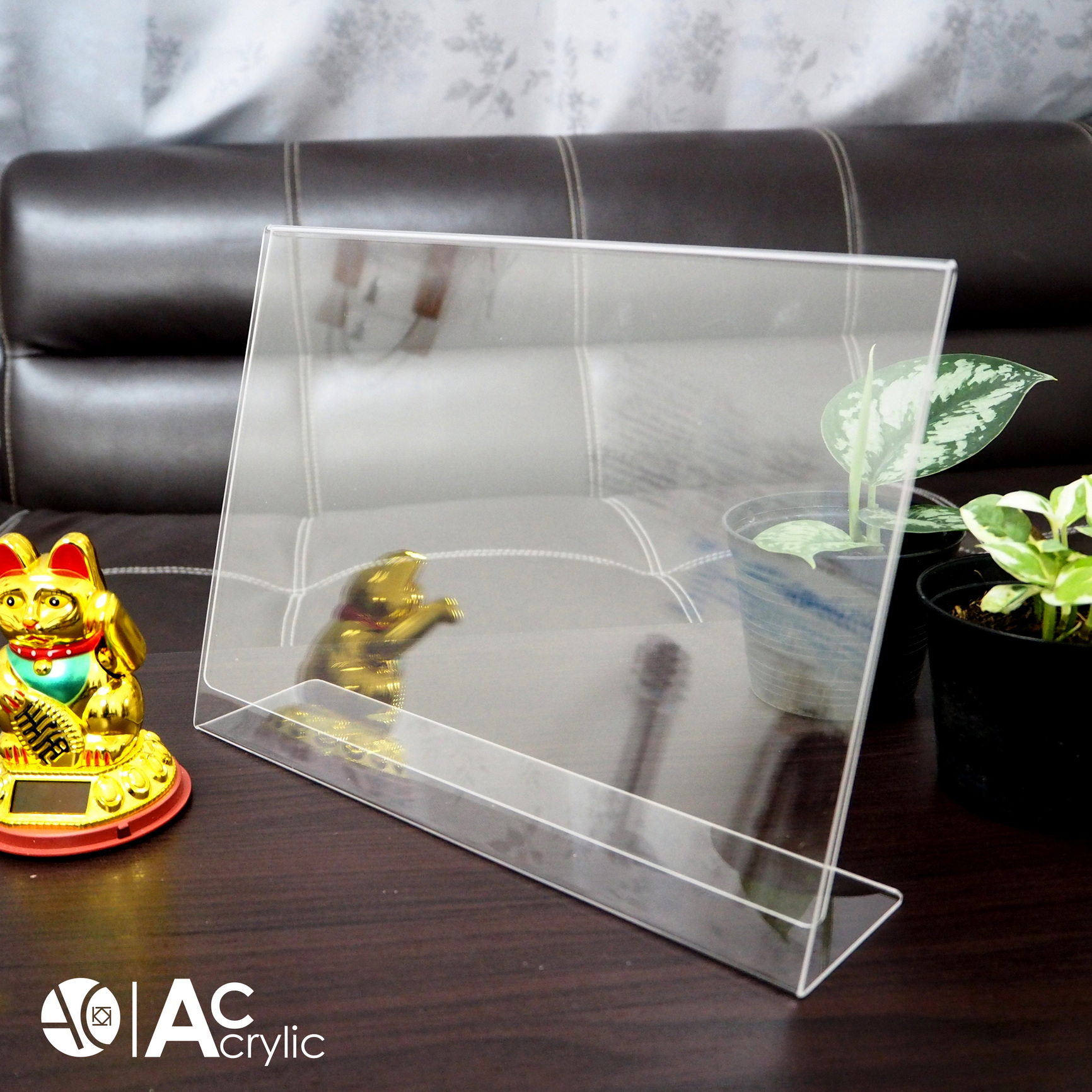 ป้ายตั้งโต๊ะ ป้ายอะคริลิค A4 แนวนอน 30x21 cm อะคริลิค โชว์กระดาษ 1 ด้าน ทรง L Acylic (A4L1P)