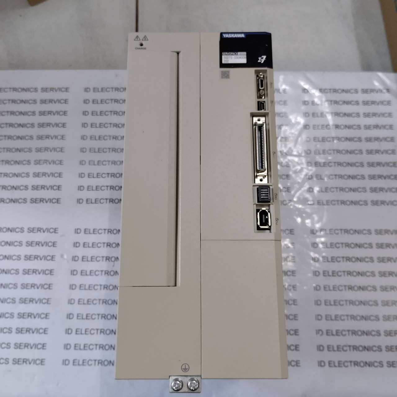 SGD7S-330A00B202 SERVO DRIVE "YASKAWA"