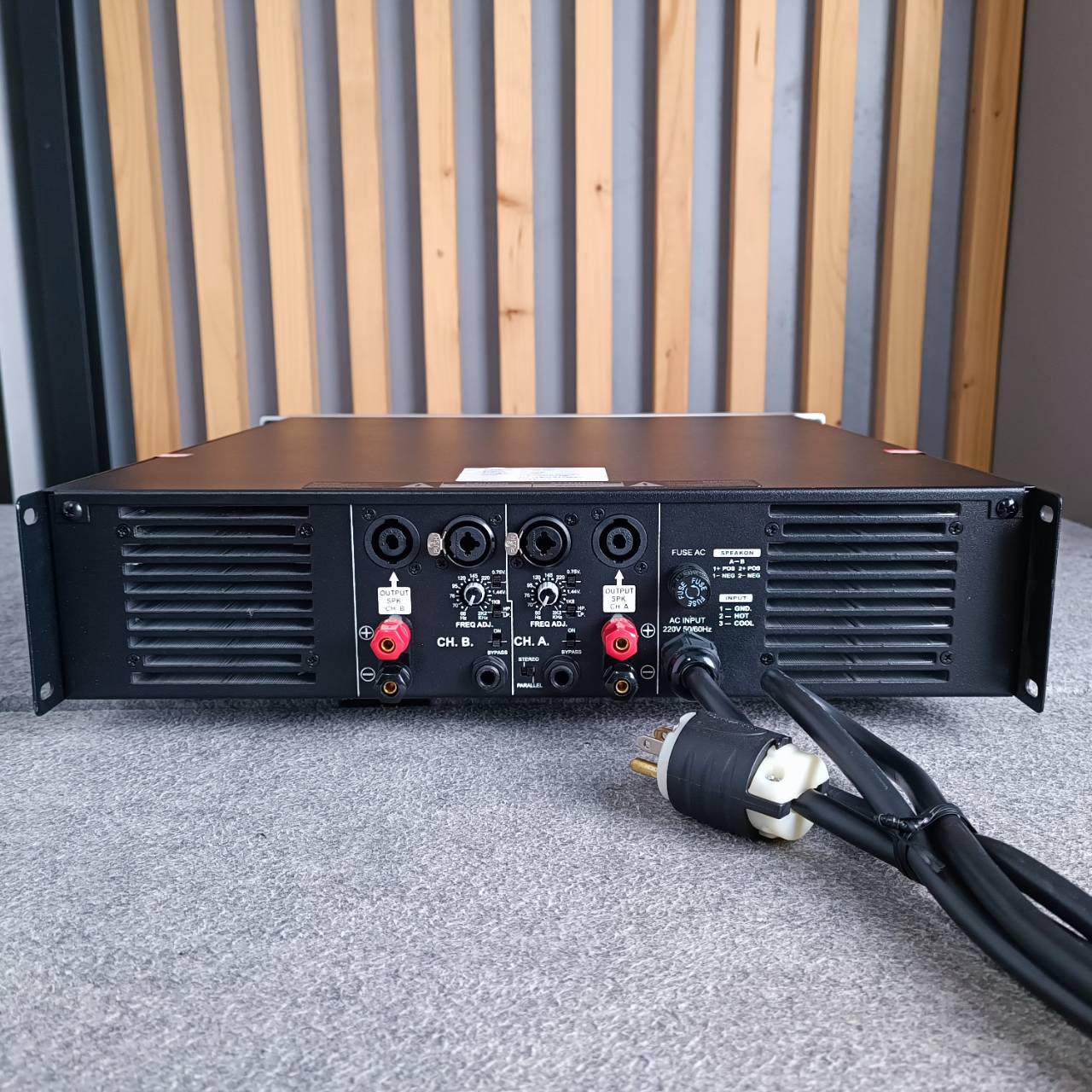 WARTECH MICRO TECH 3600 VZ POWERAMP เพาเวอร์แอมป์ เครื่องเสียง เครื่องขยายเสียง แอมป์ขยาย 3600VZ เพาเวอร์แอมป์3600VZ