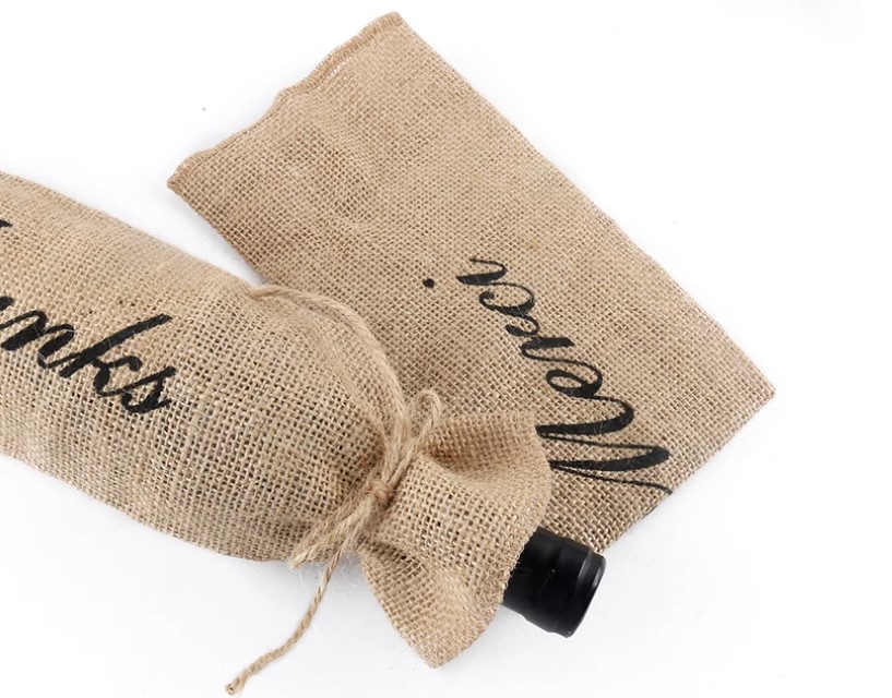 ถุงผ้ากระสอบ ใส่ขวดน้ำผึ้ง ใส่ขวดไวน์ แจกเป็น ของที่ระลึก งานแต่งงาน งานเกษียณ พิมพ์ลาย Thanks 653502